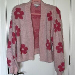 🆕 Hyfve Floral Fuzzy Knit Cardigan Size Small Pink Soft Cozy Sweater
